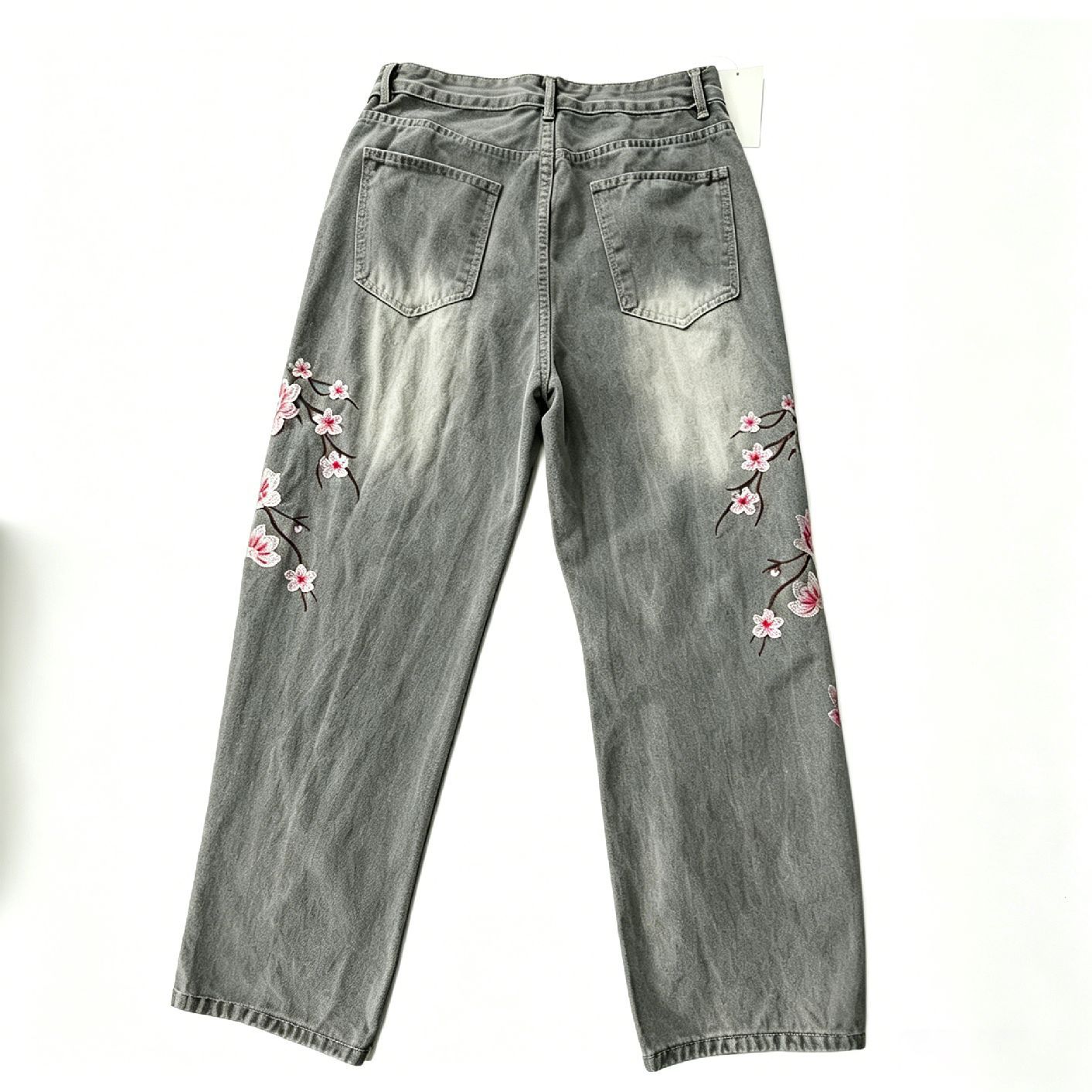 Джинсы с высокой талией и широ – обзор и цена Embroidery Jeans Sakura