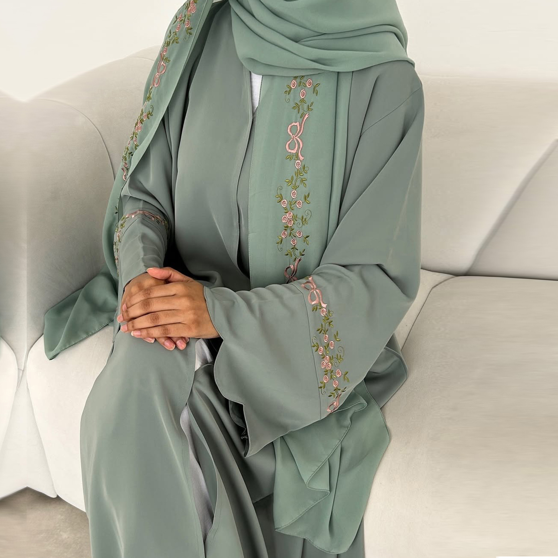 Дубайский производитель абай:  – обзор и цена Embroidery Hijab