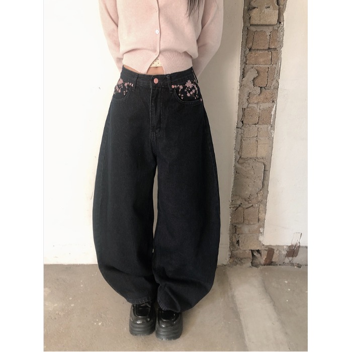 Весна 2026: Модные универсальн – обзор и цена Embroidery Jeans Sakura