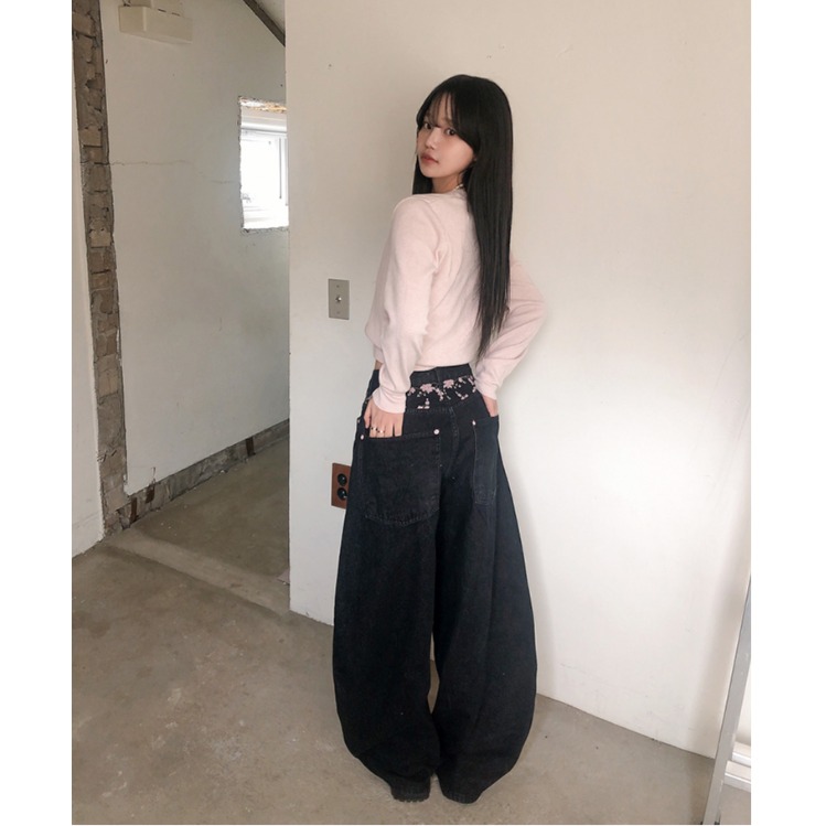 Весна 2026: Модные универсальн – обзор и цена Embroidery Jeans Sakura