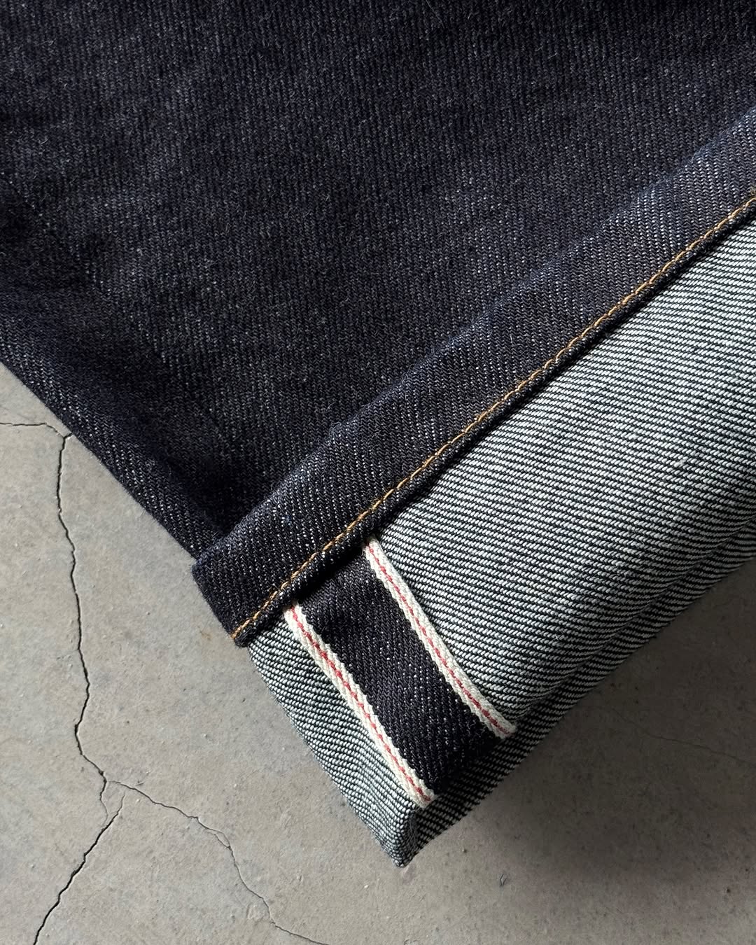 Мужские джинсы с вышивкой Саку – обзор и цена Embroidery Jeans Sakura