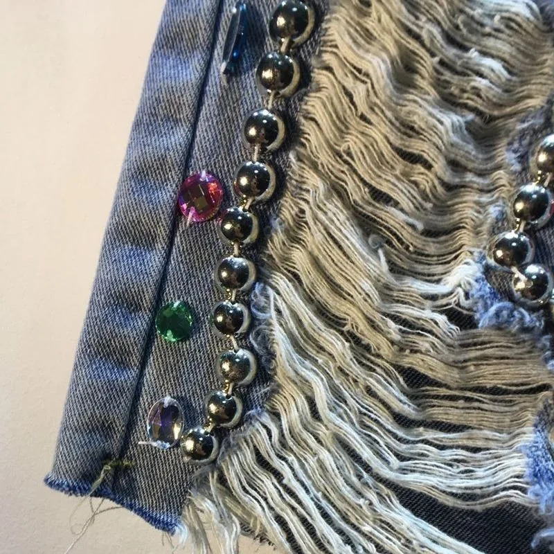 Лето 2021, короткие брюки, джи – обзор и цена Embroidery Jeans Sakura