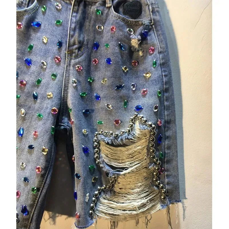Лето 2021, короткие брюки, джи – обзор и цена Embroidery Jeans Sakura